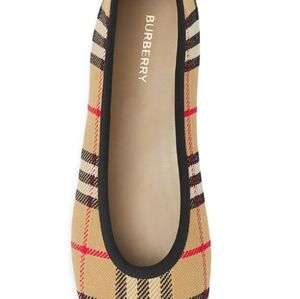 Burberry Vintage Checked  Ballerinas
